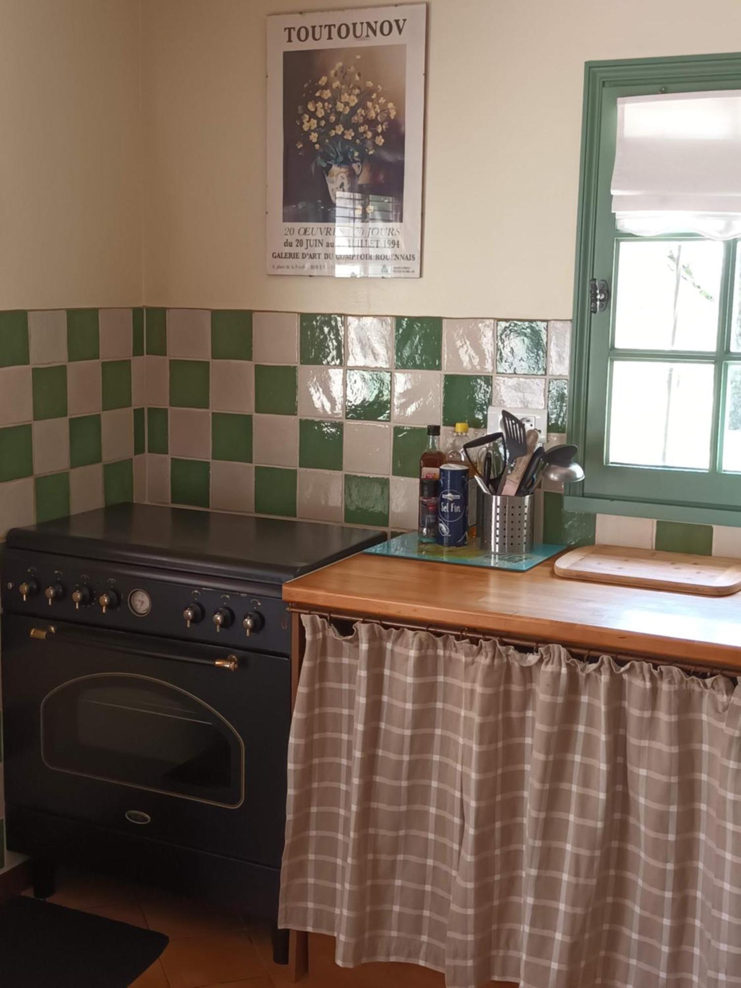 Le Logis Du Pressoir Self Catering Gites In Beautiful 18Th Century Estate In The Heart Of The Loire Valley With Heated Pool And Extensive Grounds. Les Bois-d'Anjou Pokoj fotografie